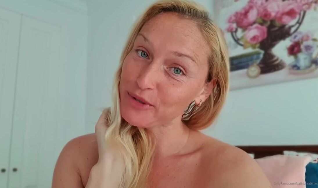 Kathianobilixx Findom 01 17 2020 Onlyfans Video Sexy Good Morning My Darlings