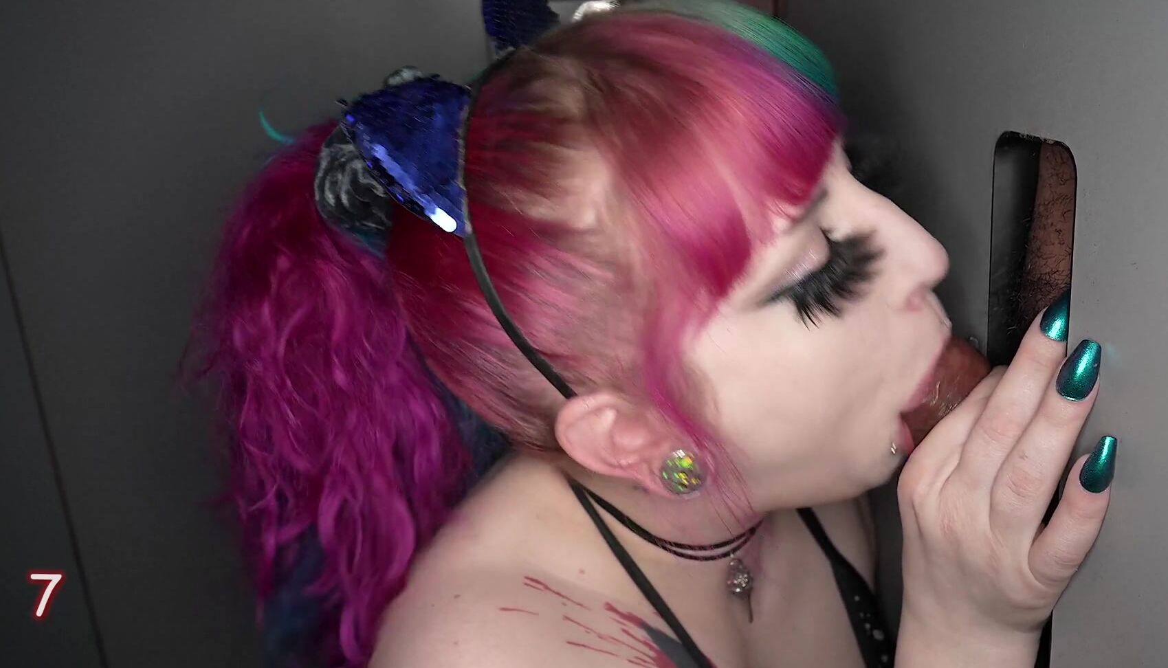 interracial, piercings, spit roast, tattoos, gangbang, fucking, theater room, shaved, bareback, big ass, ass spread, lingerie, creampie, redhead, ball lick, deepthroat Dahlia Love SiteRip