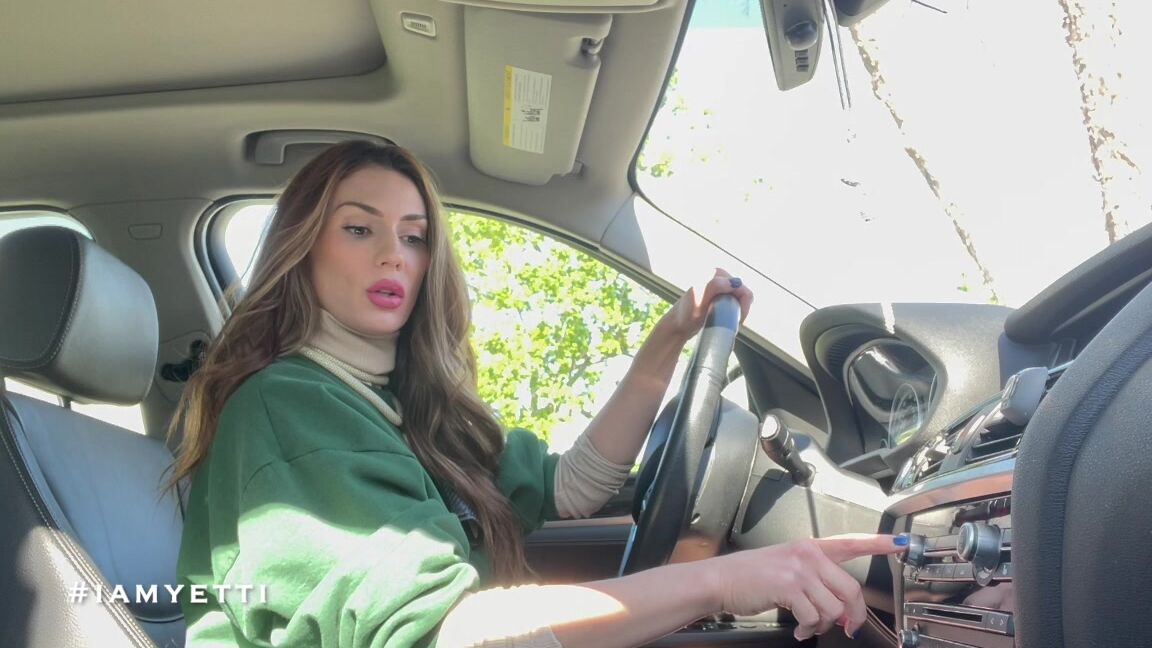 "Iamyetti" brat girls, brunette, car crush, pee, revving, sfw GIRLFRIEND HAS TO PEE manyvids