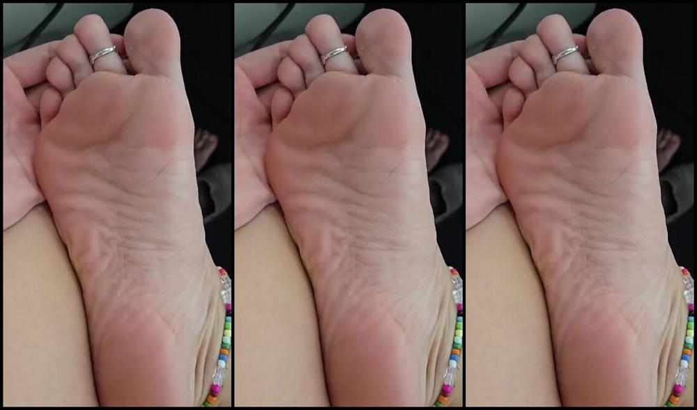 Goddess Nicole Aka Nicolesgoddesssoles Foot Fetish 09 19 2024 Onlyfans Video Getting Sweaty