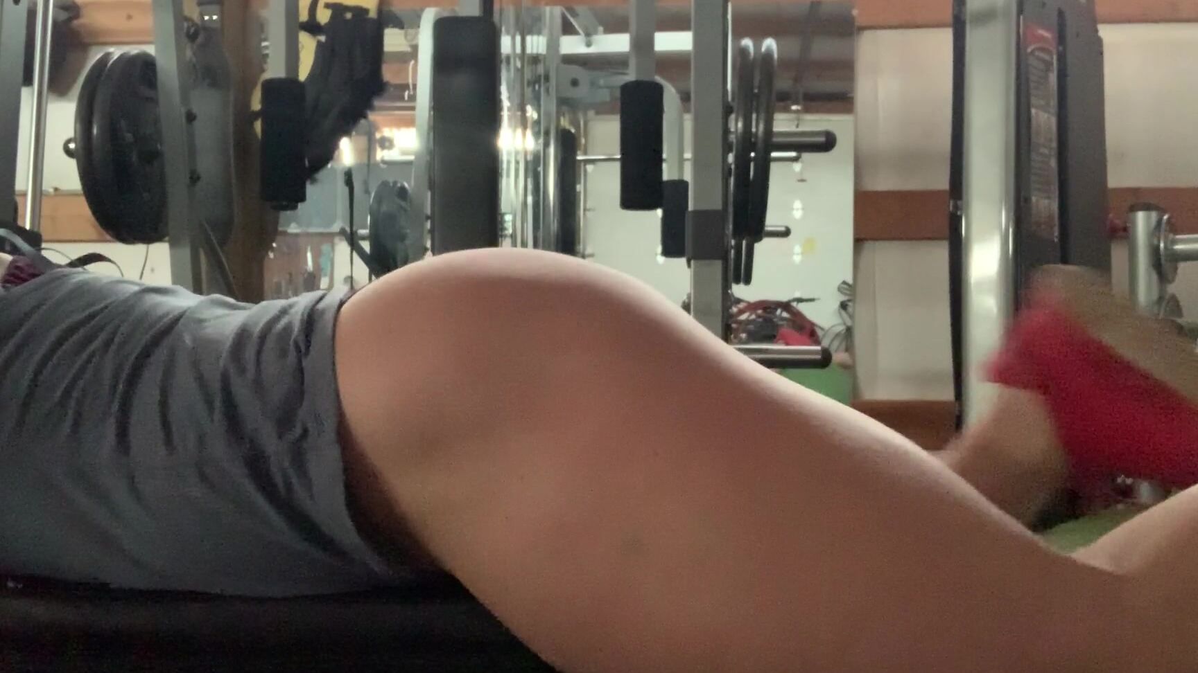 Musclemama Watch Me Work That Booty Peeps X