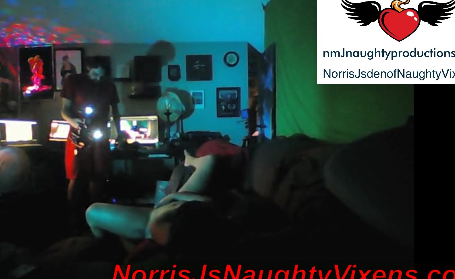 "nmjnaughtyvixens" behindthescene, pussyeating, tattoos, twerk, webcam Mercedes Santos comes to twerk amp fuck manyvids