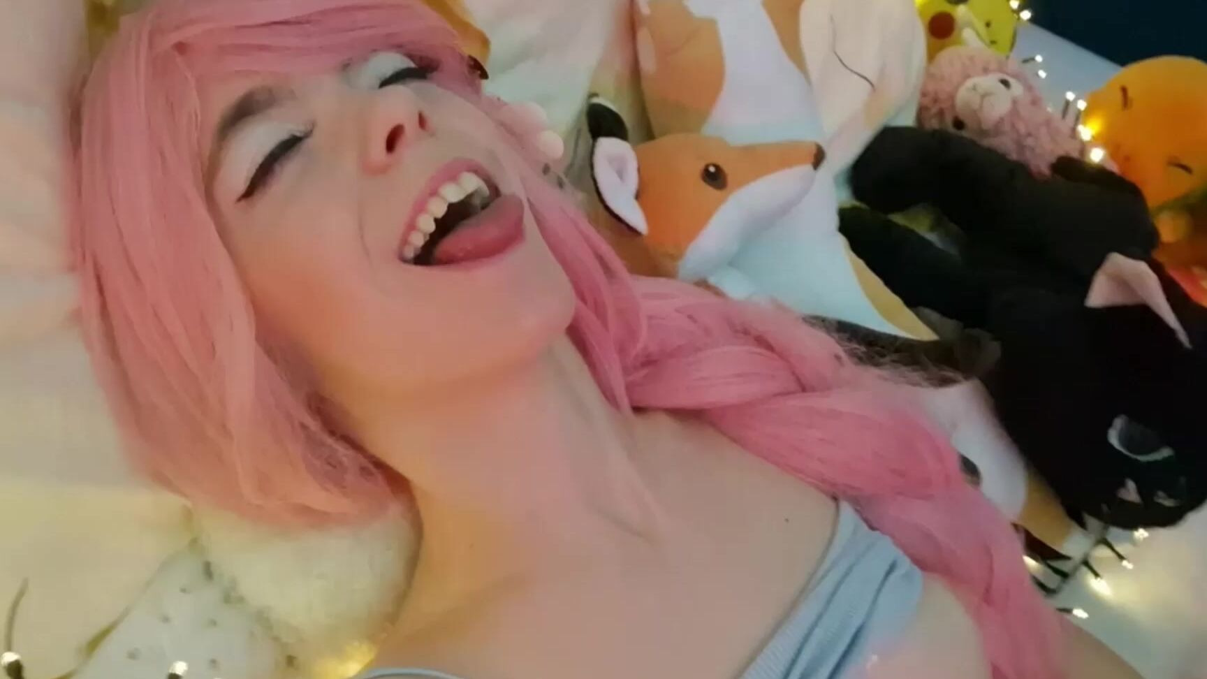 Linaroselina Daddy Is Using My Holes