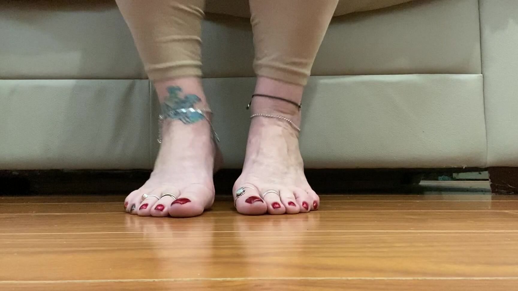 Monkey Solez Just Dancing Feet