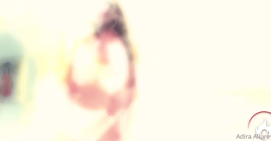 Adiraallure A Sneak Peek Of My Arched Shoot