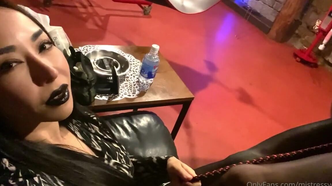 Mistressyouko Onlyfans Sniff My Sweaty Stocking Covered Feet And Remember The Scent