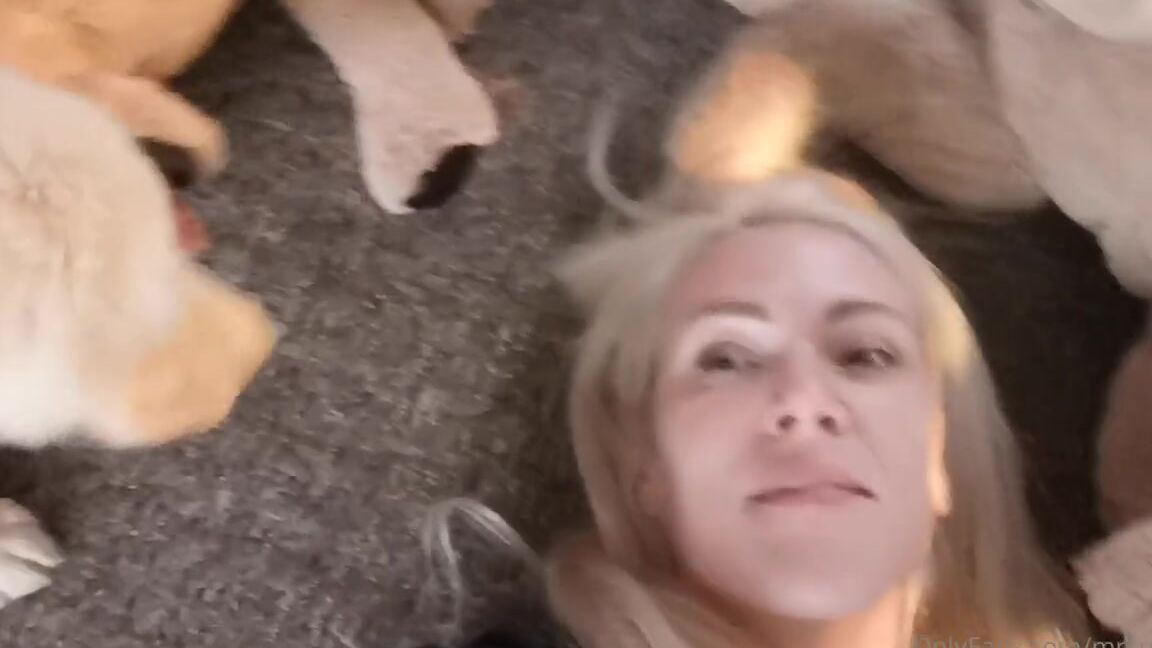 Mrspump Nicknamed Mrspump Femdom 10 24 2021 Onlyfans Video Our House Just Got Crazier Introducing Thee Most Confident Puppy In The World U