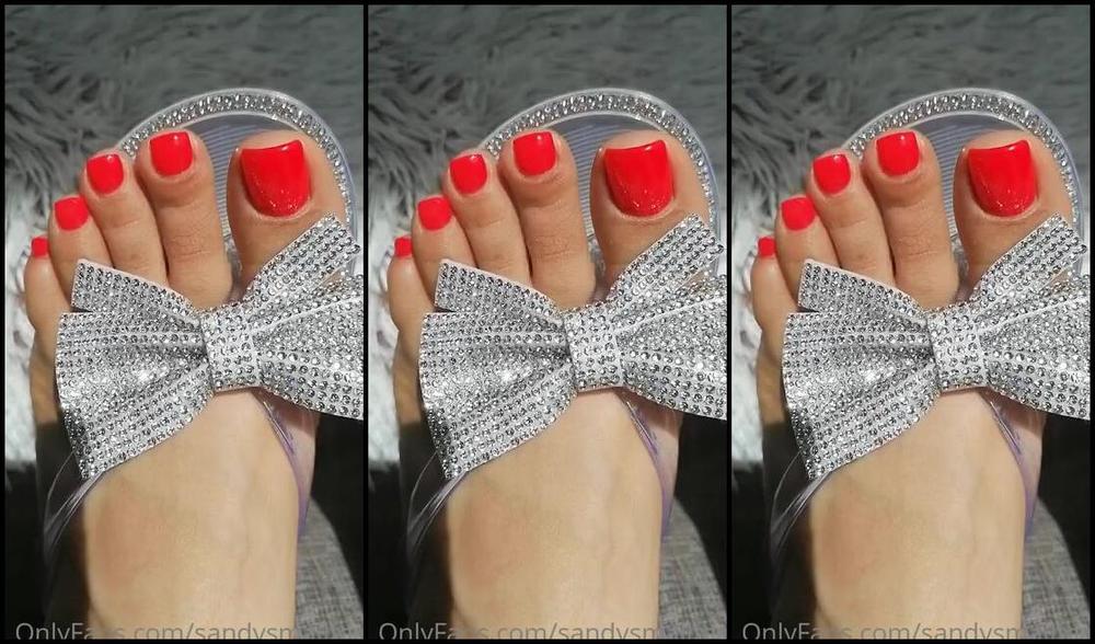 Mica Sandy Nicknamed Sandysmallfeet Onlyfans Look How Beautiful And Sexy My Toes Are