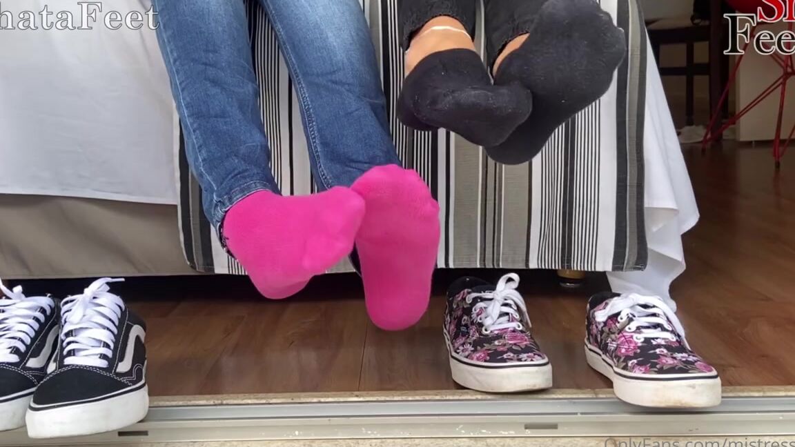 Mistressnara Onlyfans Thatafeet And I Took Off Our Sneakers And Socks For You To See Can You Imagine The Smell The Heat