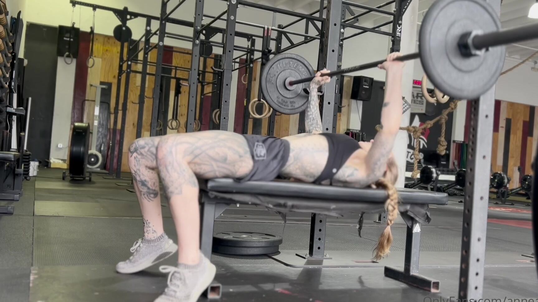 Anneamor Bench Press Build To Lbs