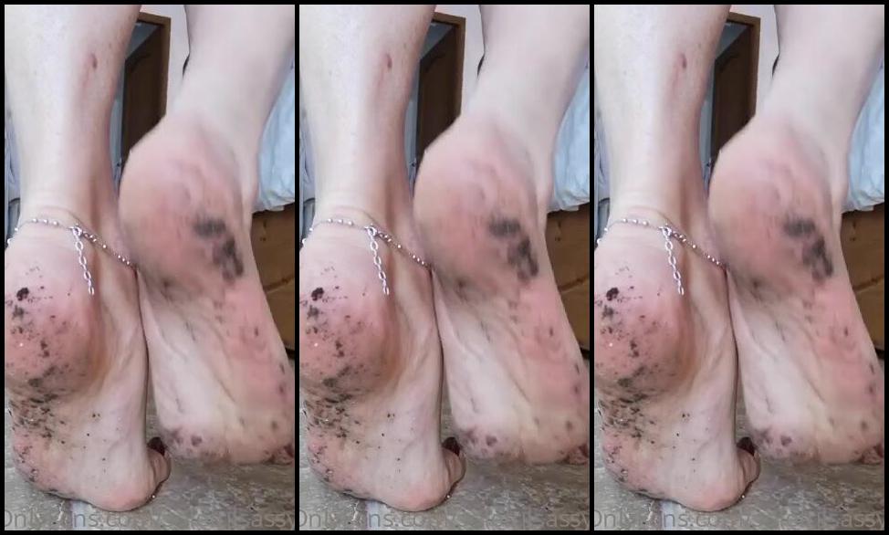 Solefulsassy Onlyfans For My Dirty Foot Lovers Now Get To Work And Clean These Dirty Sweaty Feet