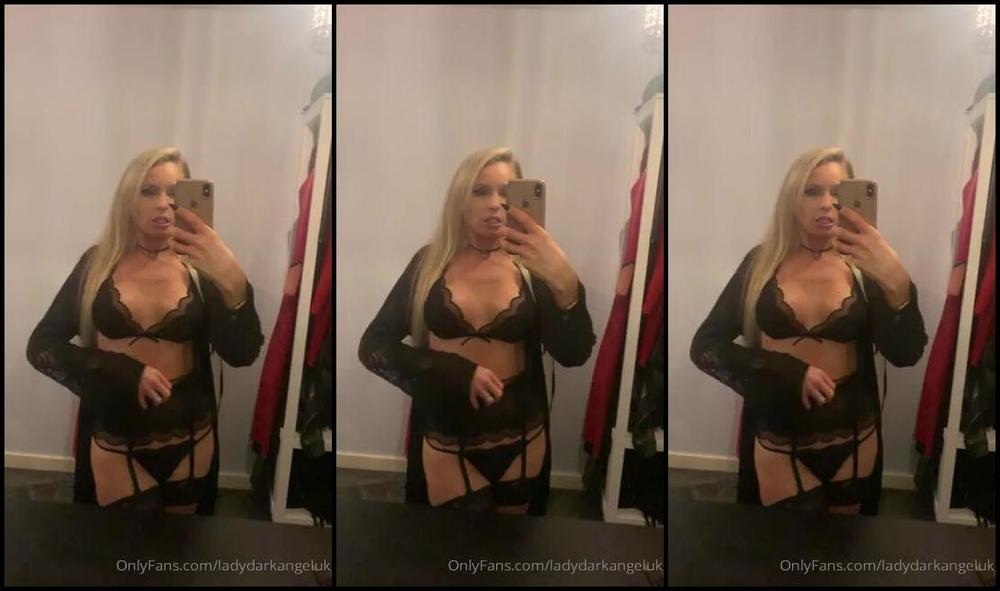 Ladydarkangeluk Onlyfans Waiting For My Guy To Arrive Who Wants A Tease Video Lol