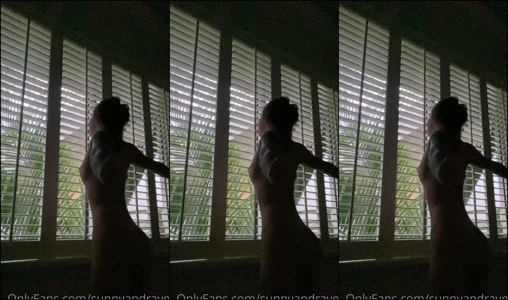 Sunnyandraven 2021 01 13 2007871624 Do You Like My Silhouette Baby