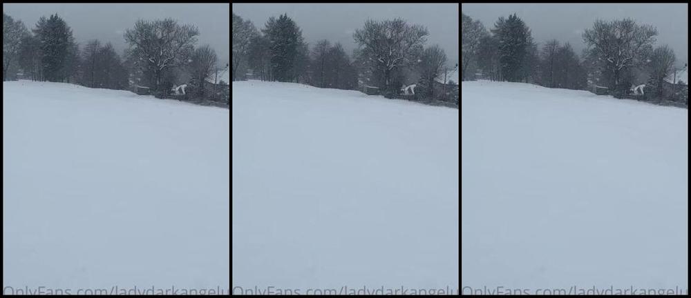 Ladydarkangeluk Onlyfans Snowed