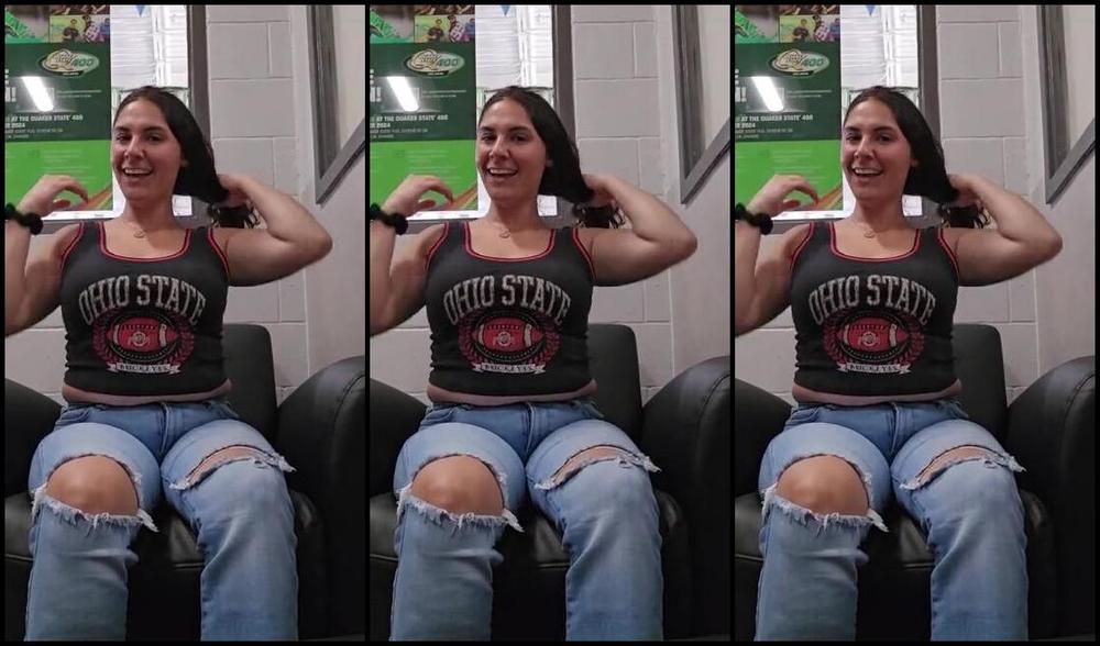 Goddess Nicole Aka Nicolesgoddesssoles Foot Fetish 07 19 2024 Onlyfans Video I Forgot This Video I Took Waiting To Get An Oil Change On My Car