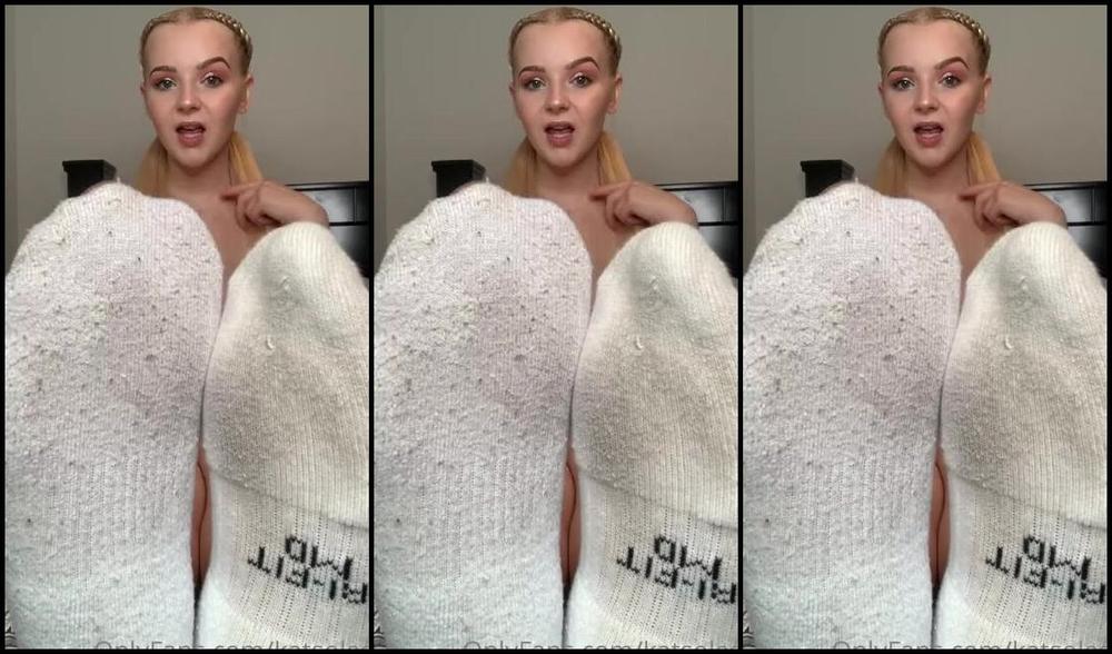 Katsoless Onlyfans Sock Lovers This Is Just For You I Ve Been Wearing These Filthy Socks Around For Days Now And I M