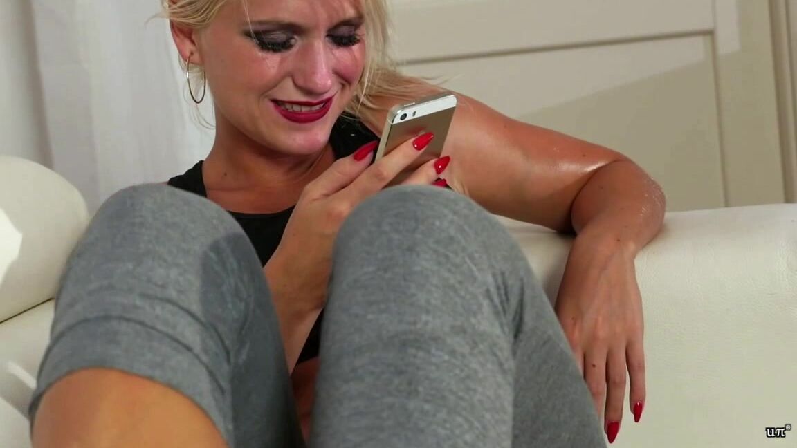 Cumshots, Footjobs, Toejobs, Feet, Foot Fetish unchainedperversions spermed feet ManyVids