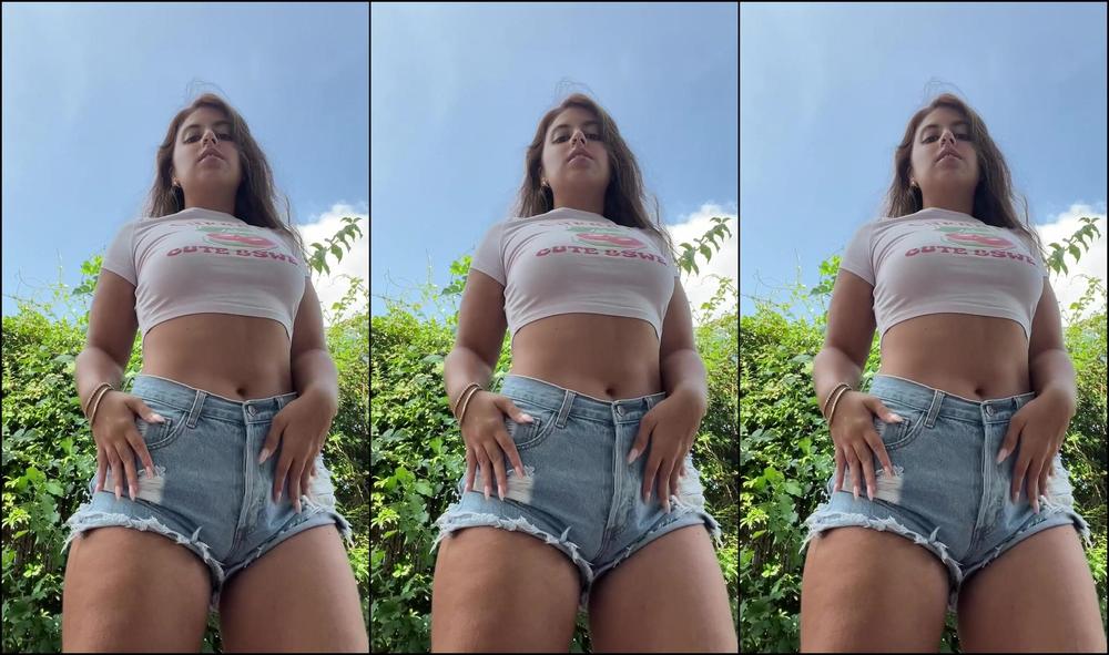 Ittybittycherry 0Ht2Kew50Udgdl5Ji289H Source