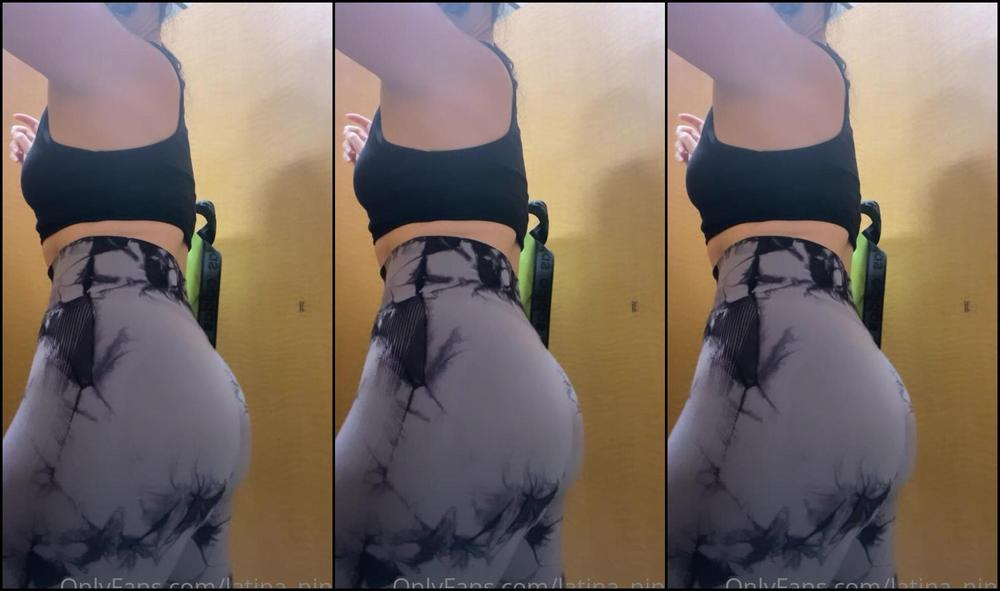 Ninasandiego 2380679405 03 02 2022 Happy Wednesday