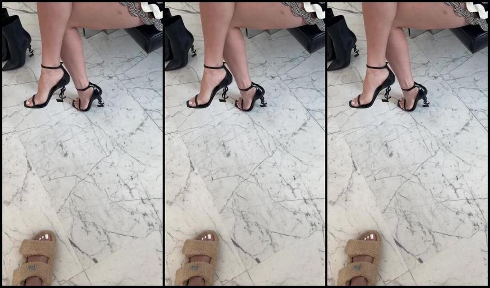 Enna 88 Onlyfans Flav And I Shopping At The Mall In Lisbon Where Are You Here To Serve