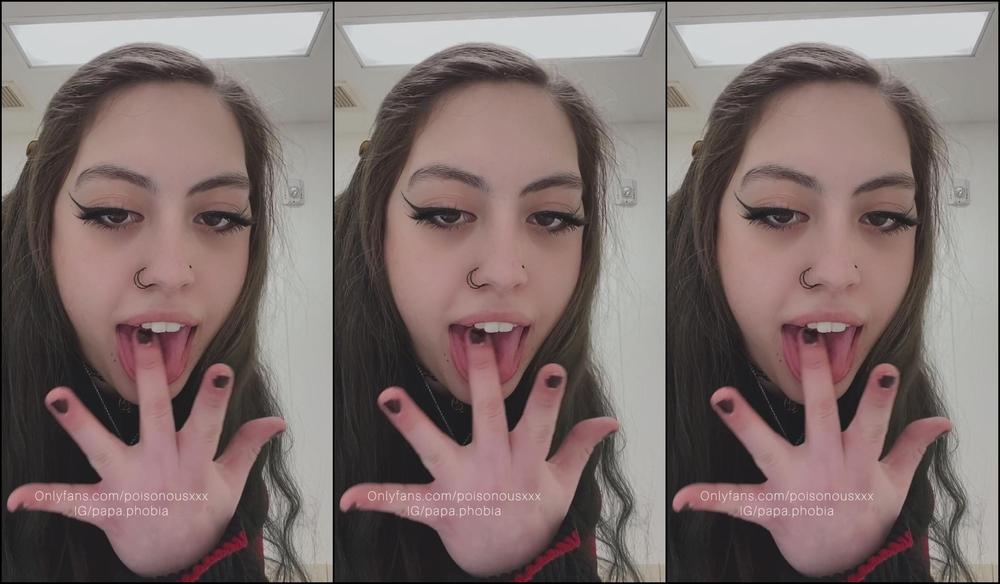 Poisonousxxx Wishing I Was Playing With Ur Cum Instead