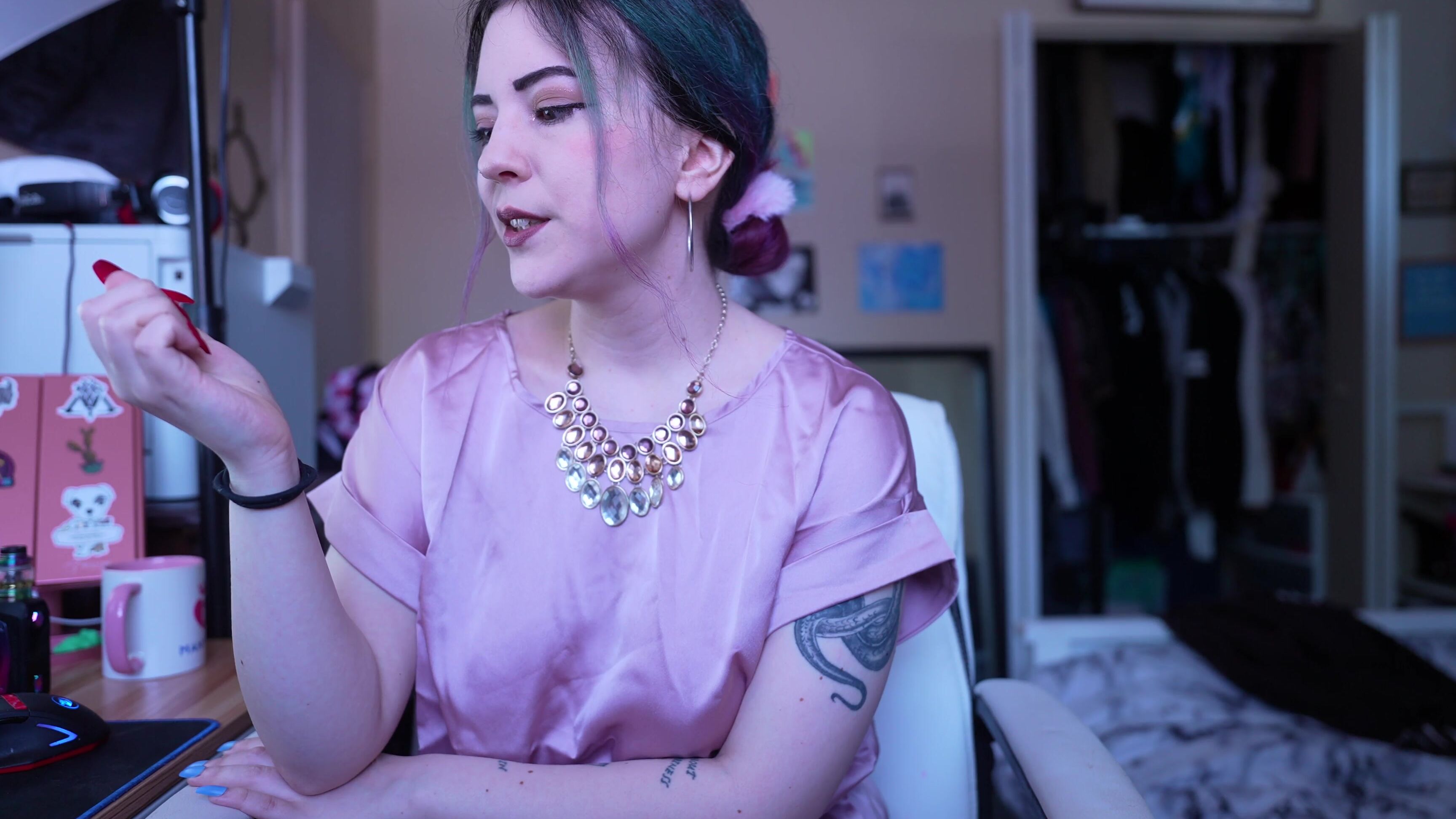 Magic Control,Femdom,Slave training,Goddess Worship,Silk & Satin lilredvelvet femdom makes you her cum slave ManyVids