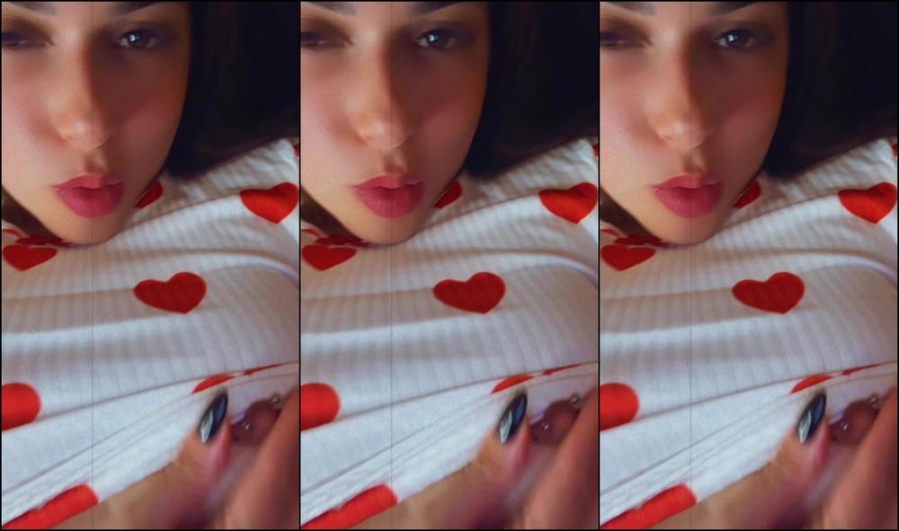 Redhotofc 3534560409 10 23 2024 Me Mama At Eu Gozar My Mom Until I Cum