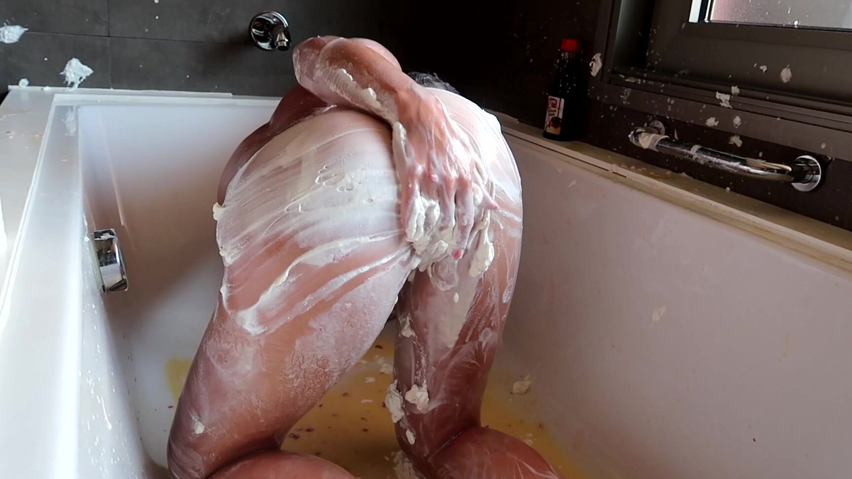 hayleex-07-12-2019-100151250-dirty-mess-food-play-yoghurt-chocolate-sauce-vanilla-cream-etc