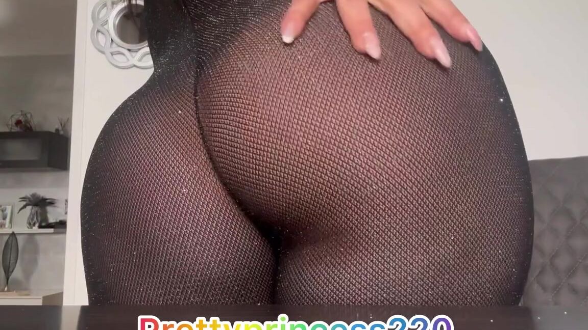 Prettyprincess220 02 27 2024 Onlyfans Video Stinky Farts In Sexy Outfit