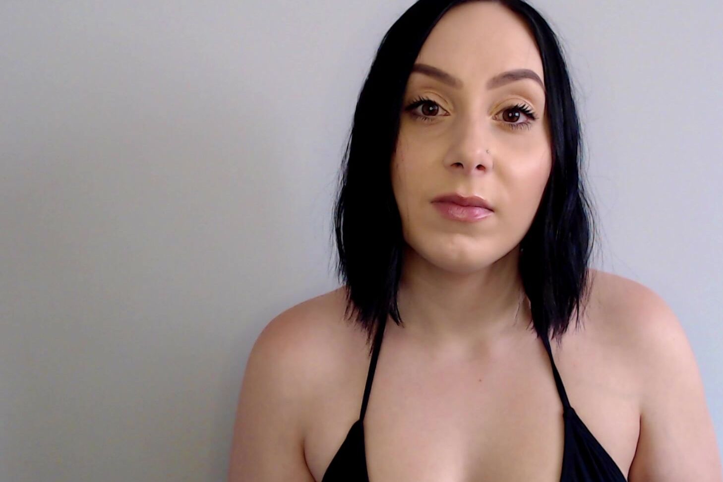 Goddess Arielle Quarantined Closet Faggot ManyVids