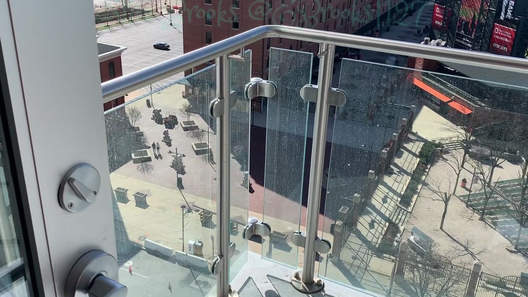 Mrselliebrooks When I M In A City Where I Don T Know Anyone And T