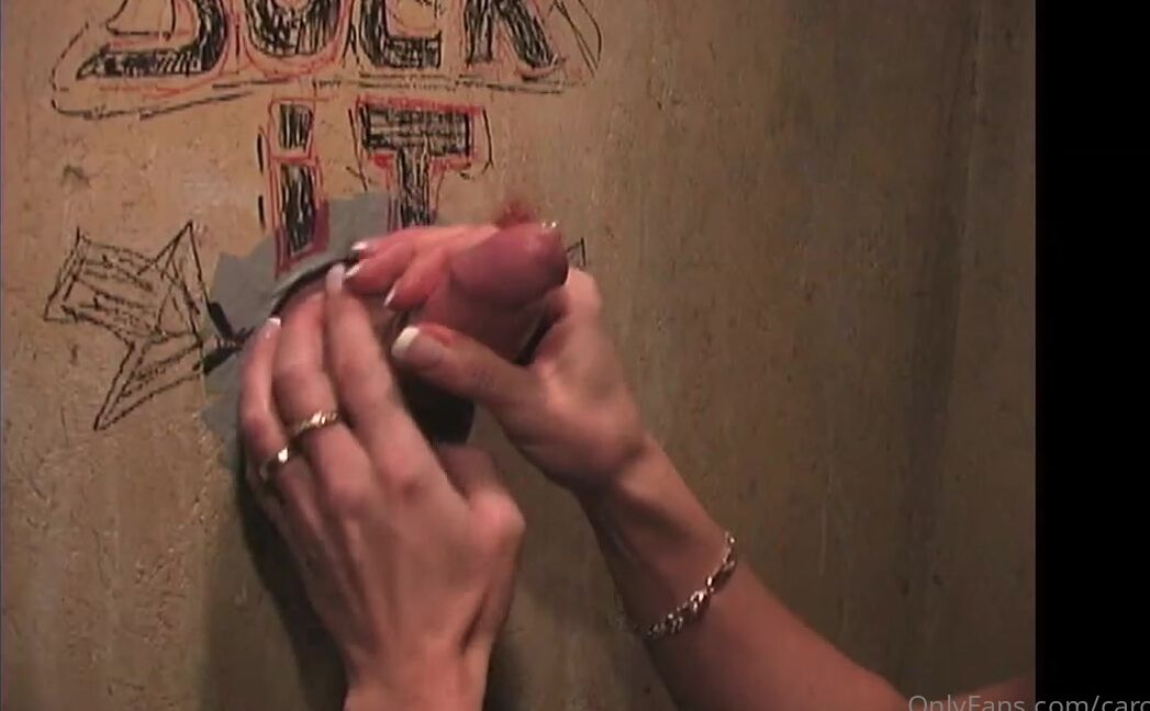 Carolcox My Glory Hole Return I Wanted To Suck Some Cock