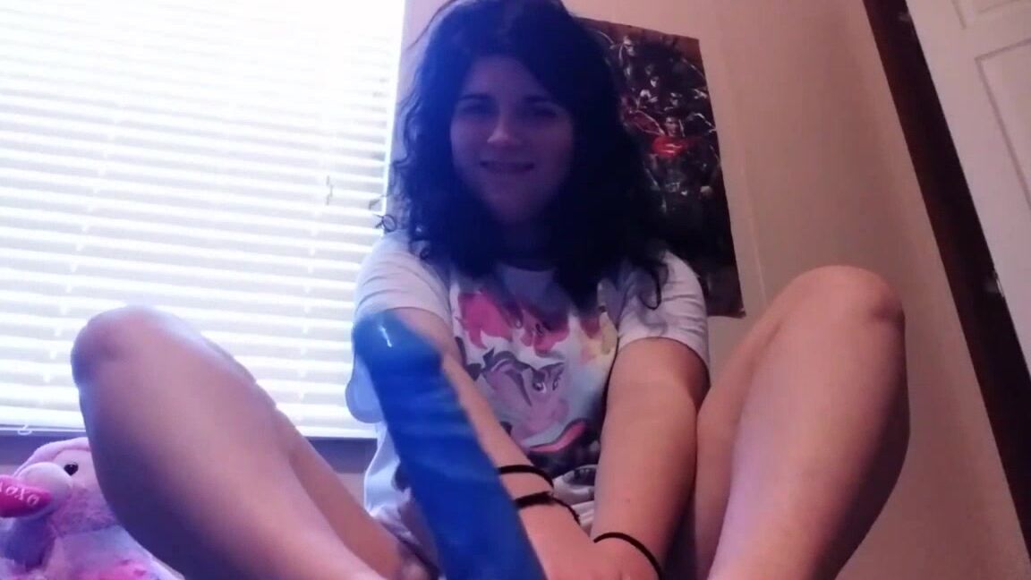 Alexiswrecked Teasing Daddy With Foot Jobs And Pussy