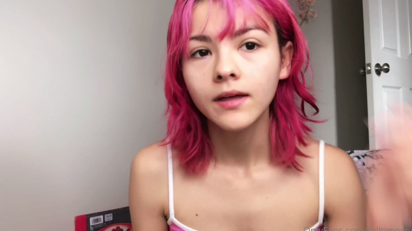 Luvcoregf Just A Video Of Me Showing You What Supplies I Got For The Vday Polaroids Even If You Re