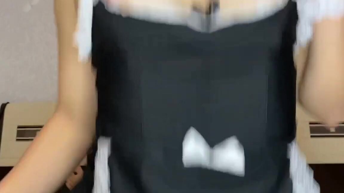 Marian Kiss Boss took the maid and ducked her in a still wet pussy Pornhub