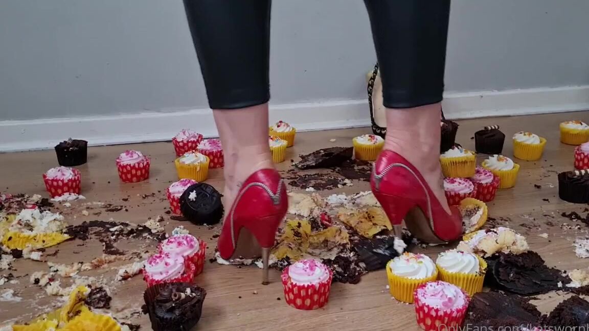 Kats Worn Heels Nicknamed Katswornheels Onlyfans Part 5 As You Know I Love Vintage Heels Lets See How The Cupcakes Fair
