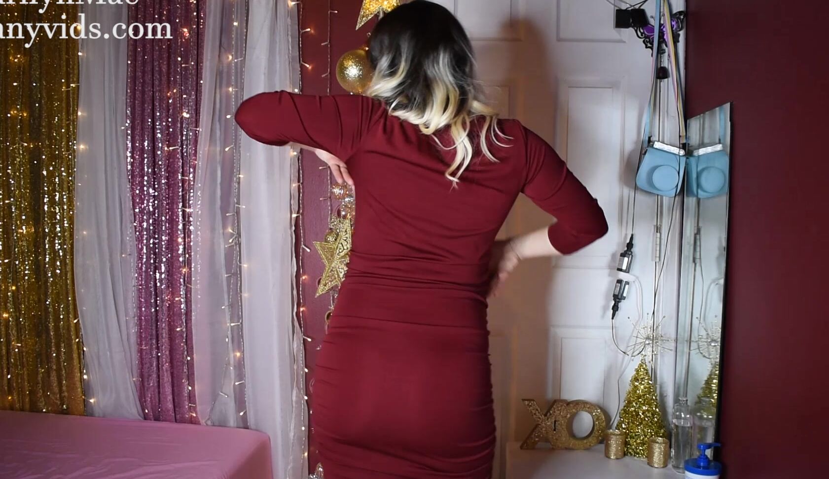 Pregnant, Striptease, Christmas marilyn mae 39weekspregnant christmas strip tease ManyVids