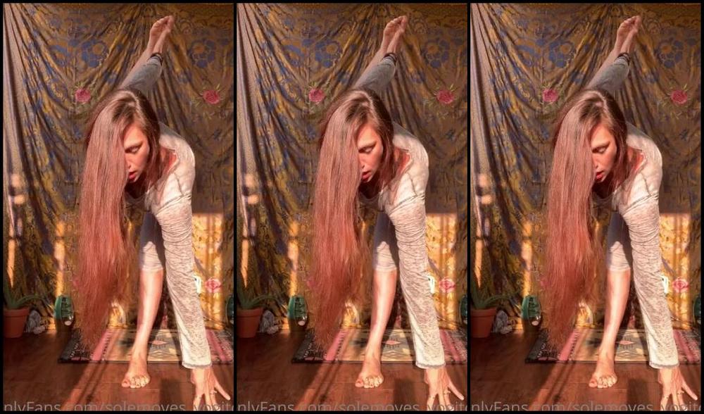 Sole Kissed Nicknamed Solemoves Yogitoes Onlyfans Morning Glow Flow And Warm Sole Kissesmmmm