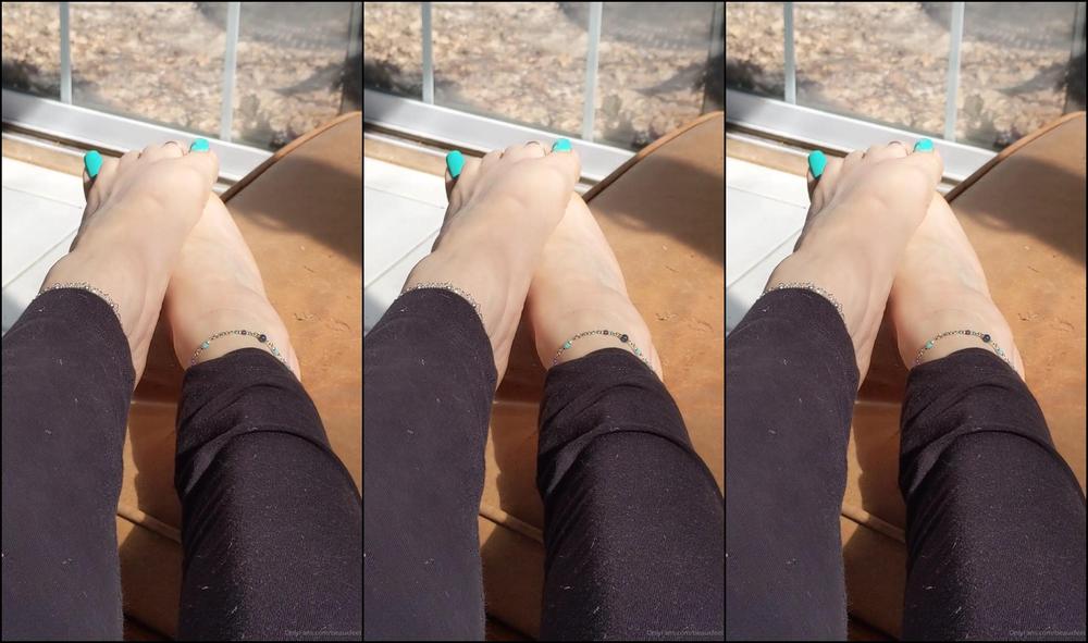 Beauxfeet I M So Rare