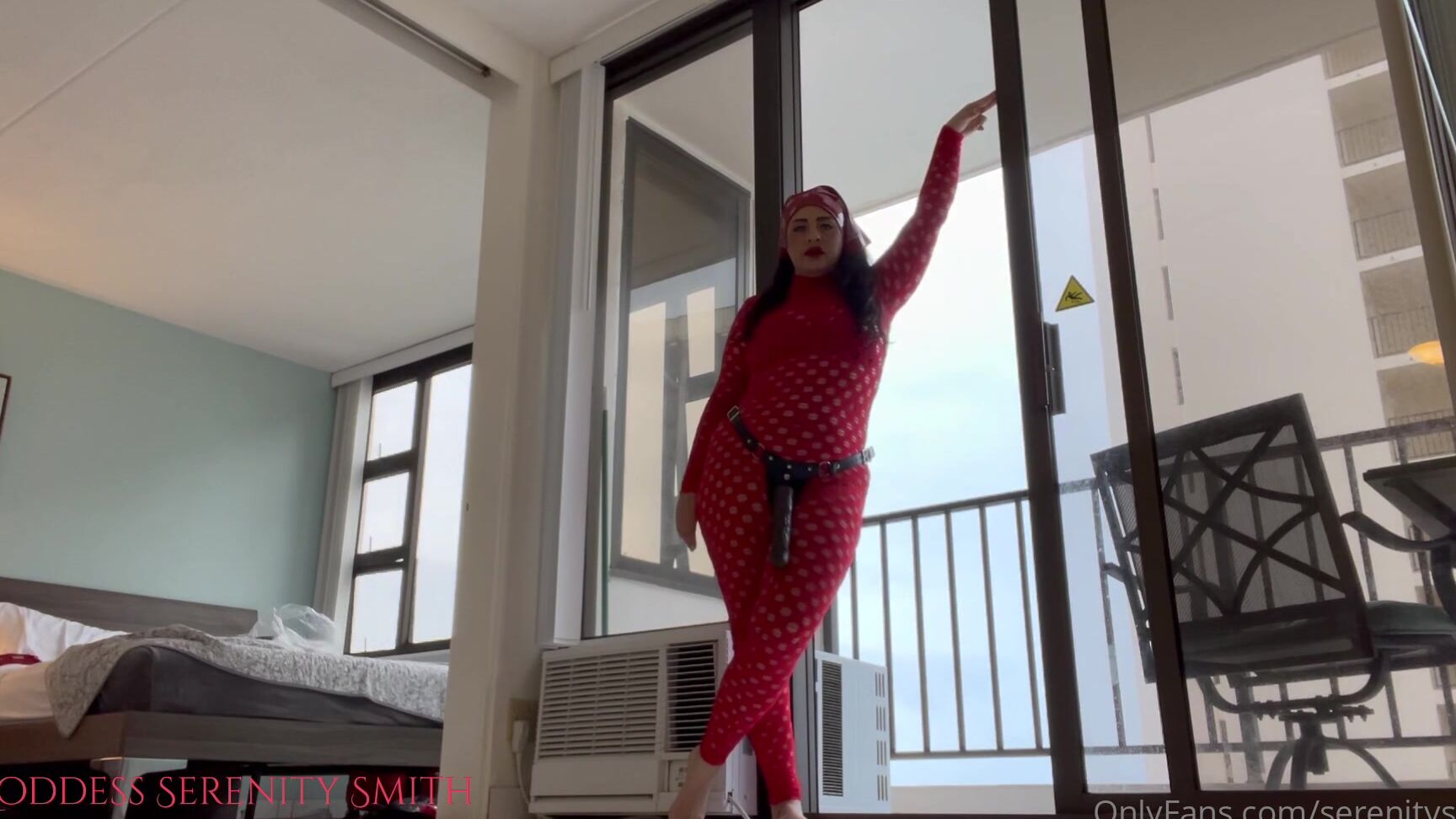 Serenitysmith My Birthday Is Tomorrow I Ll Be You Should Suck My Cock In Hawaii This Year And Eve