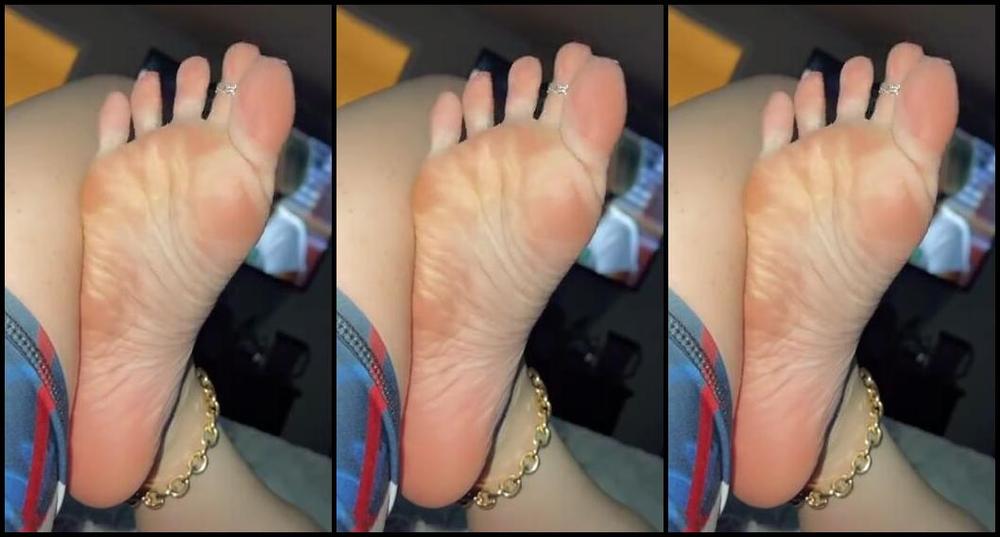 Waifu Jess Nicknamed Waifufeetmilkog Onlyfans It S All In The Details