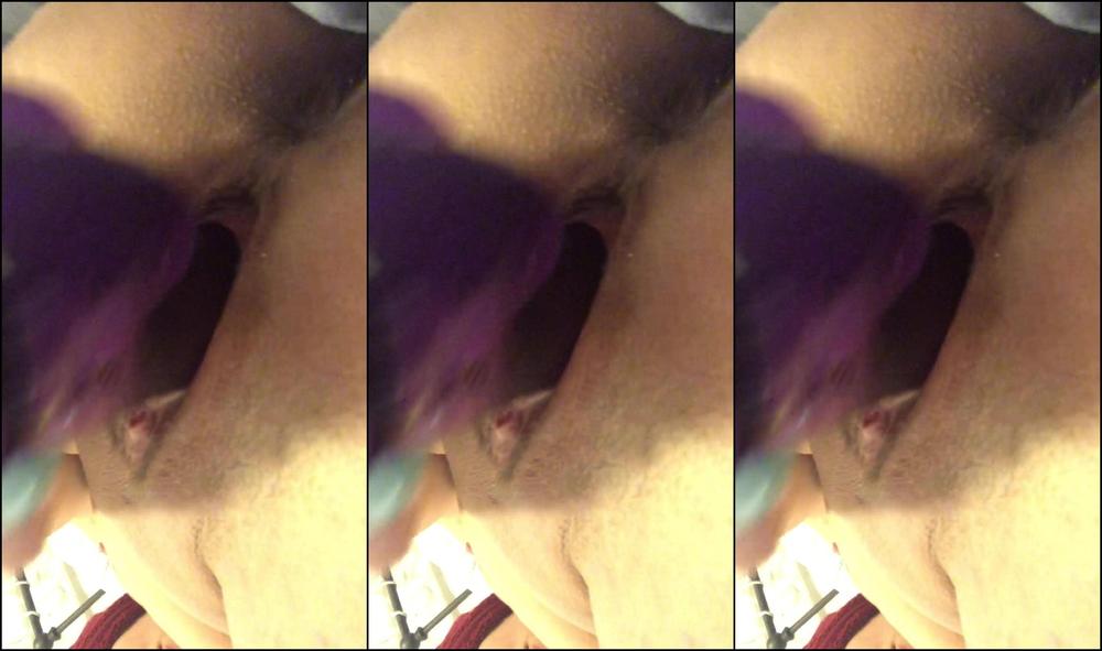 Missjennasnow I Love Making My Own Pussy Wet And Watching It Feels So Good