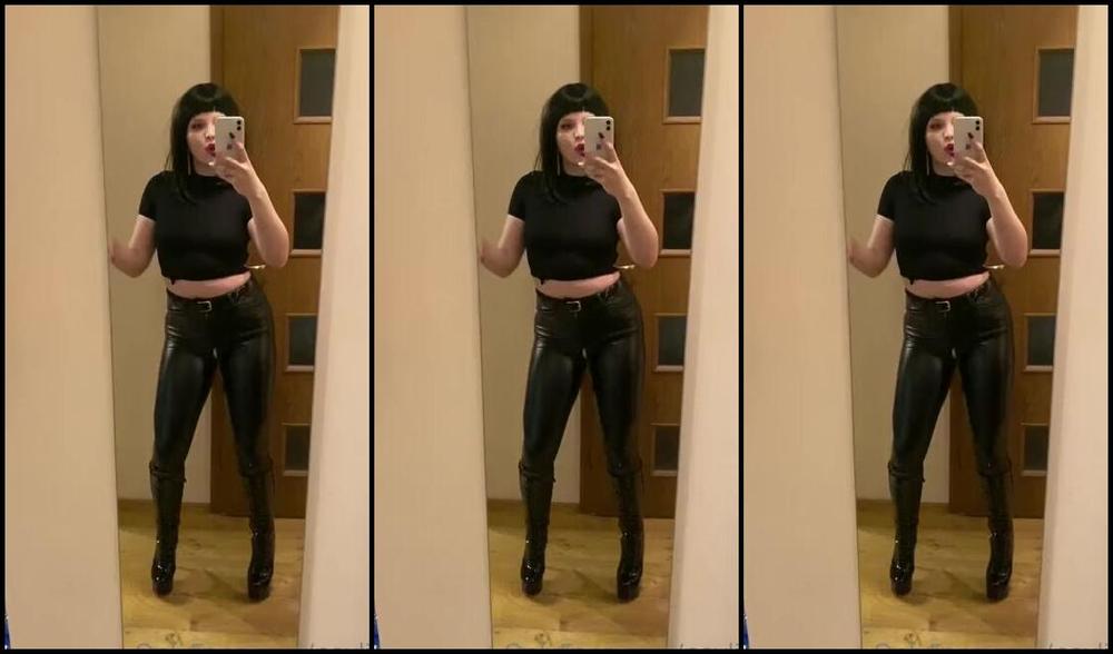 Kinky Navlia Onlyfans Old Video2