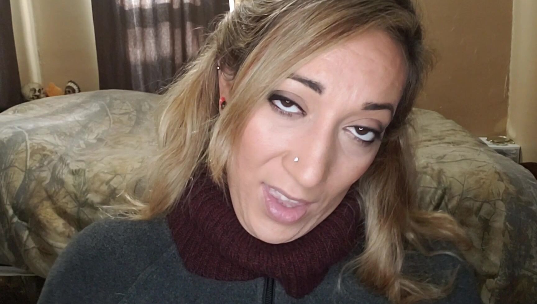 Leona Dulce Fuzzy Fleece Amp Sweater Joi