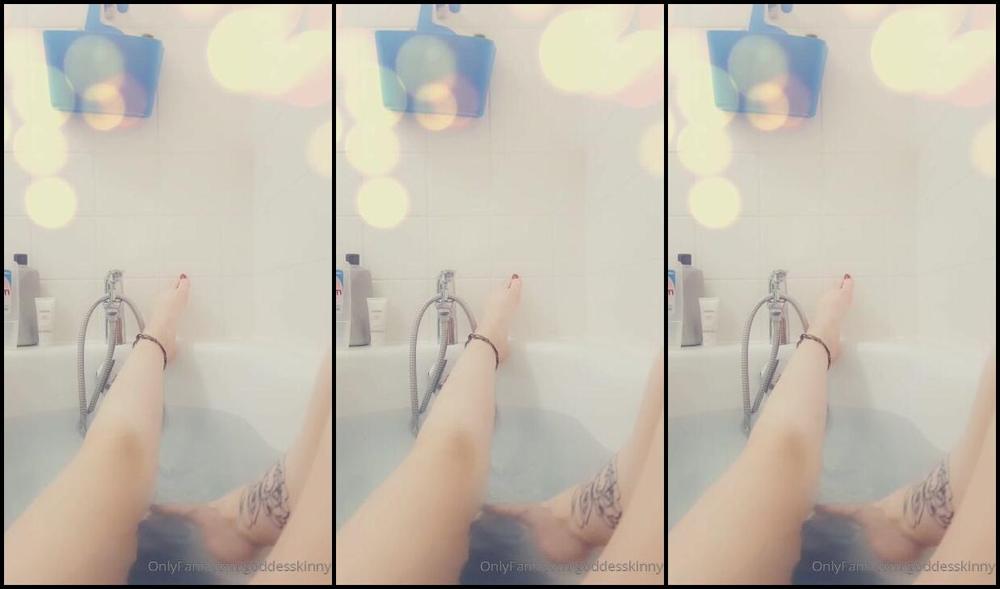 Kinkinny 96294466 12 01 2019 Video Snap Plouf Plouf Je Passe Ma Vie Dans Mon Bain