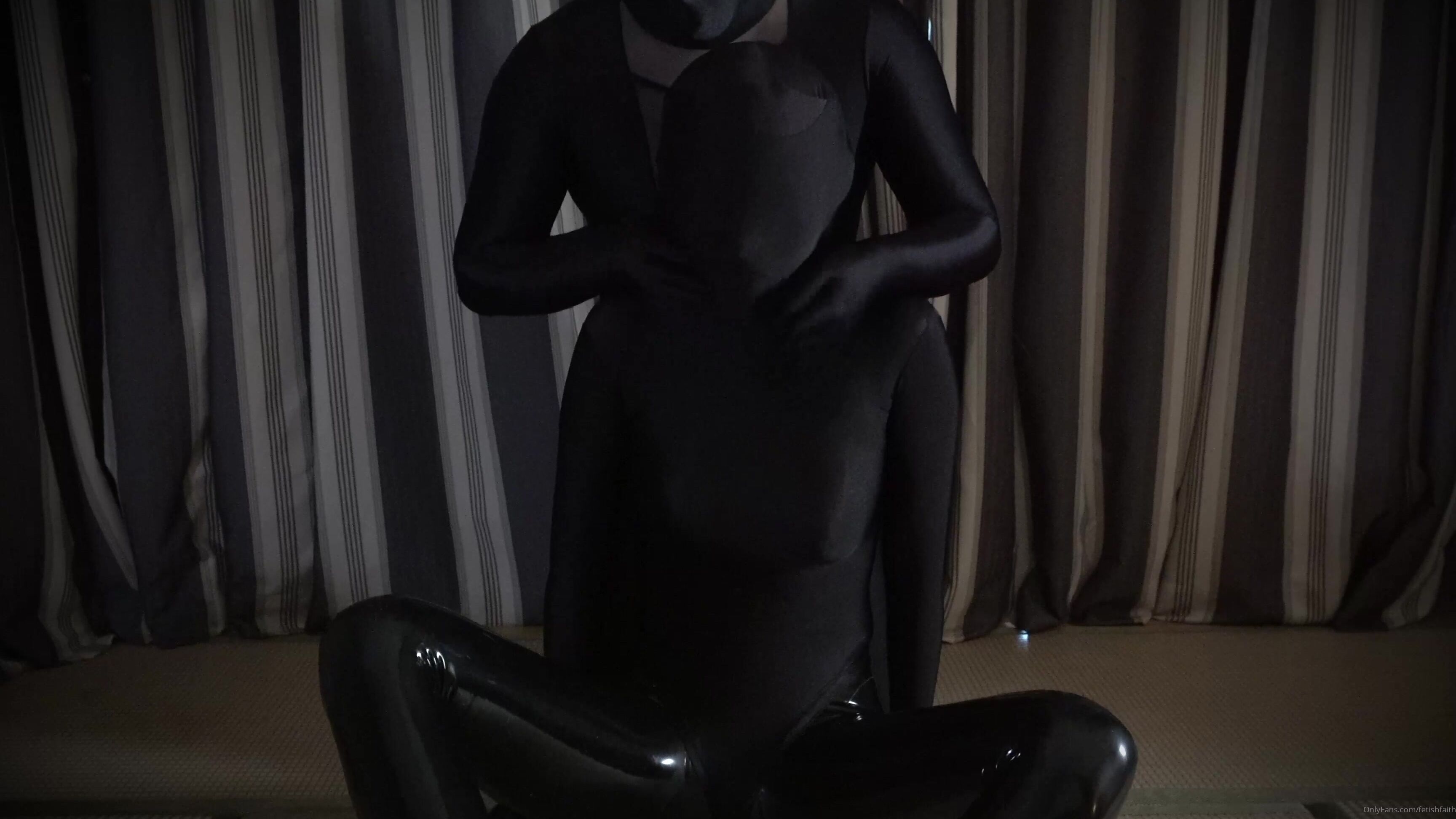 Fetishfaith Latex Zentai Breath Control Footjob
