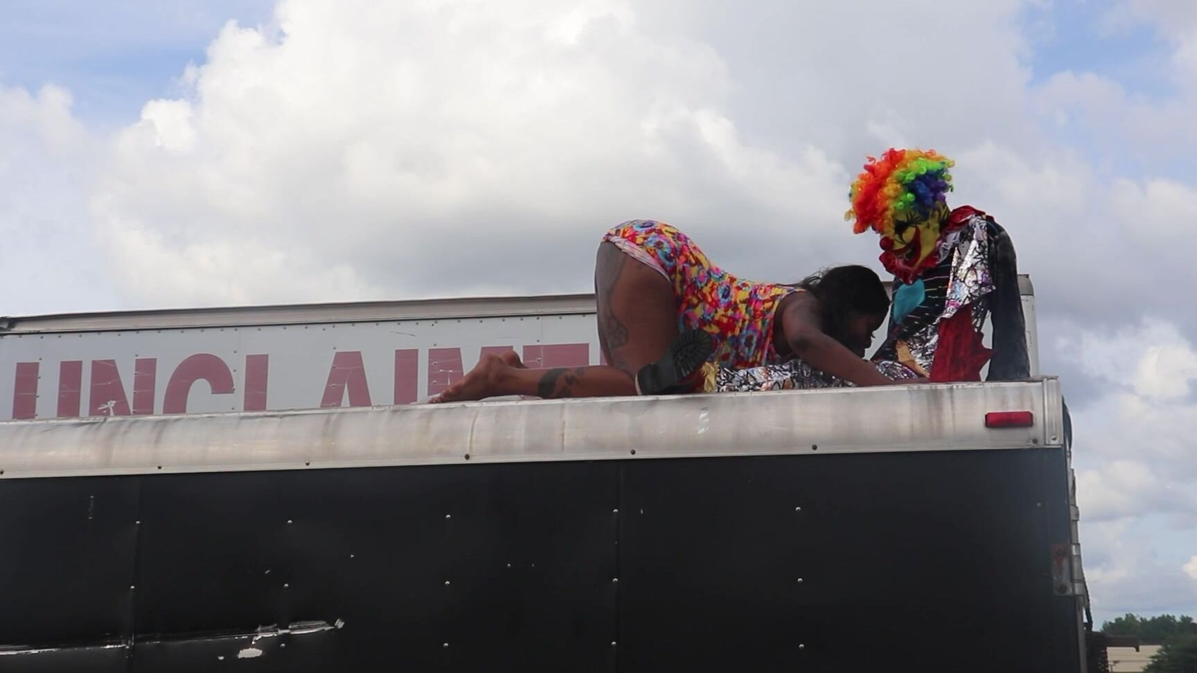 Gibbytheclown Whore Sucks Clown Dick In Restaurant