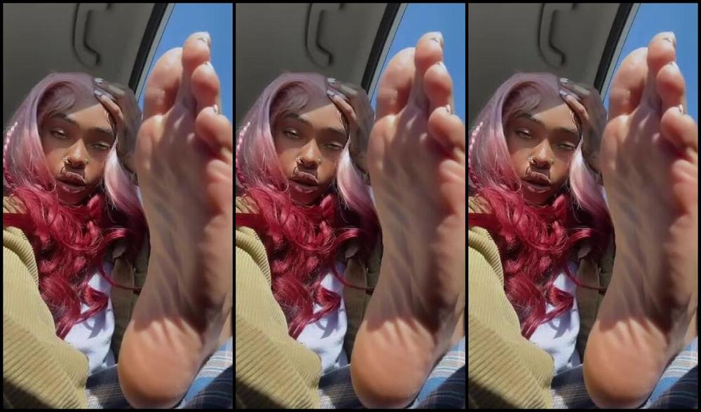 Zafeetllc Onlyfans Sexy Feet The Most Prettiest Face