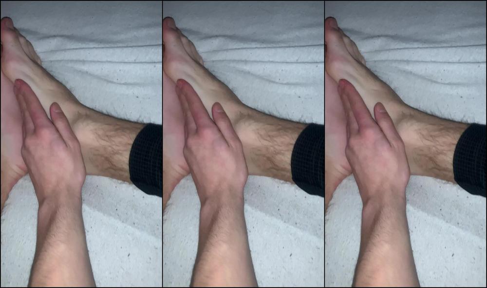 Johnieofficial I Play With My Nipples And My Feet Minutes Second Long Video