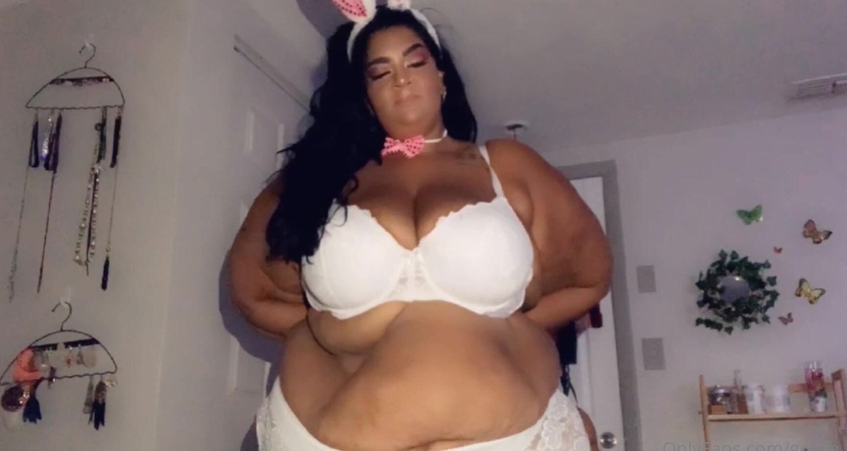 Gorda Bella 1183906303 11 02 2020 65521484